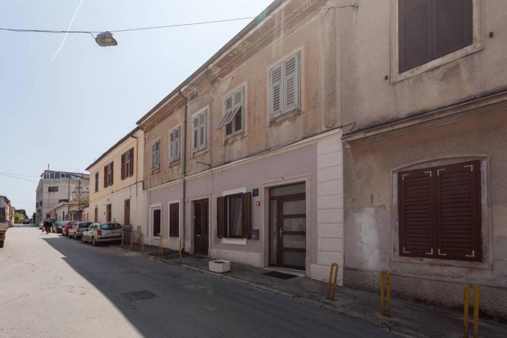 Apartmán Apartman Luna Pula Exteriér fotografie
