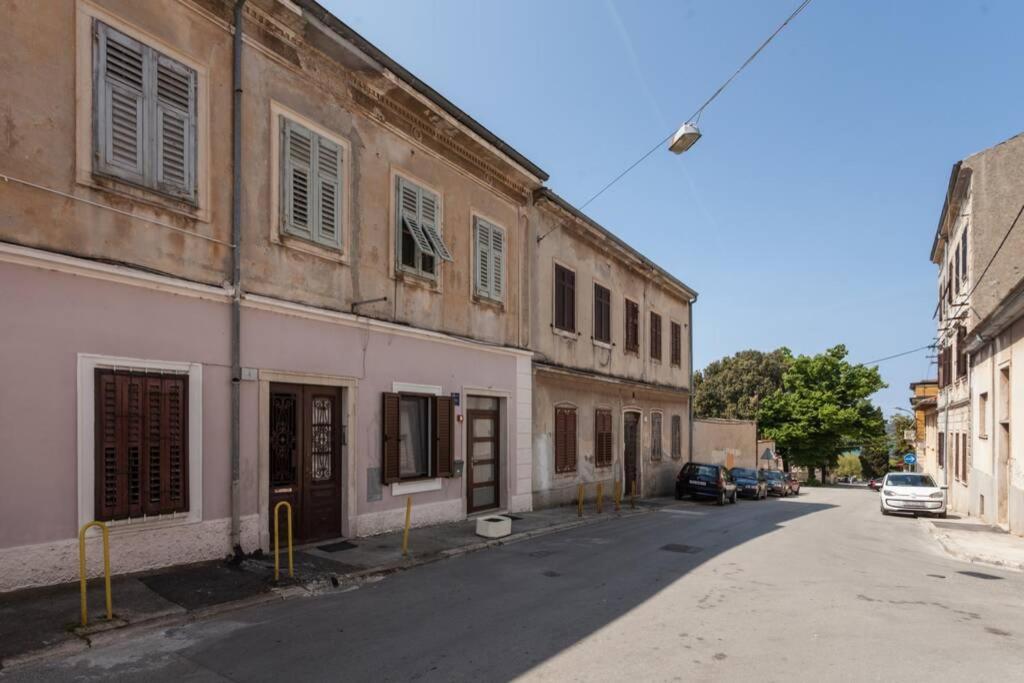 Apartmán Apartman Luna Pula Exteriér fotografie